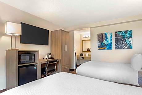 Double Room with Two Double Beds - Non-Smoking