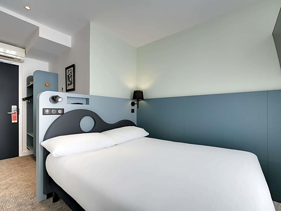 ibis Styles Paris Cadet Lafayette