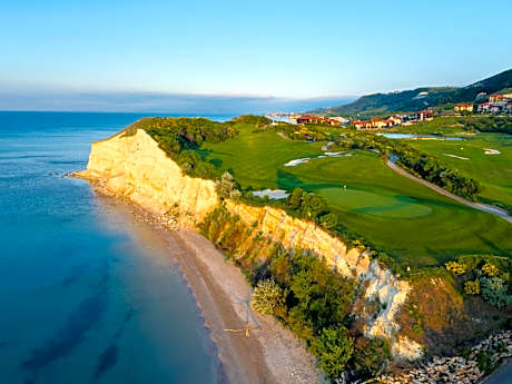 Thracian Cliffs Golf & Beach Resort