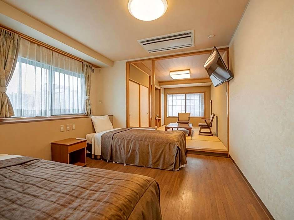 Ryokan Hakura
