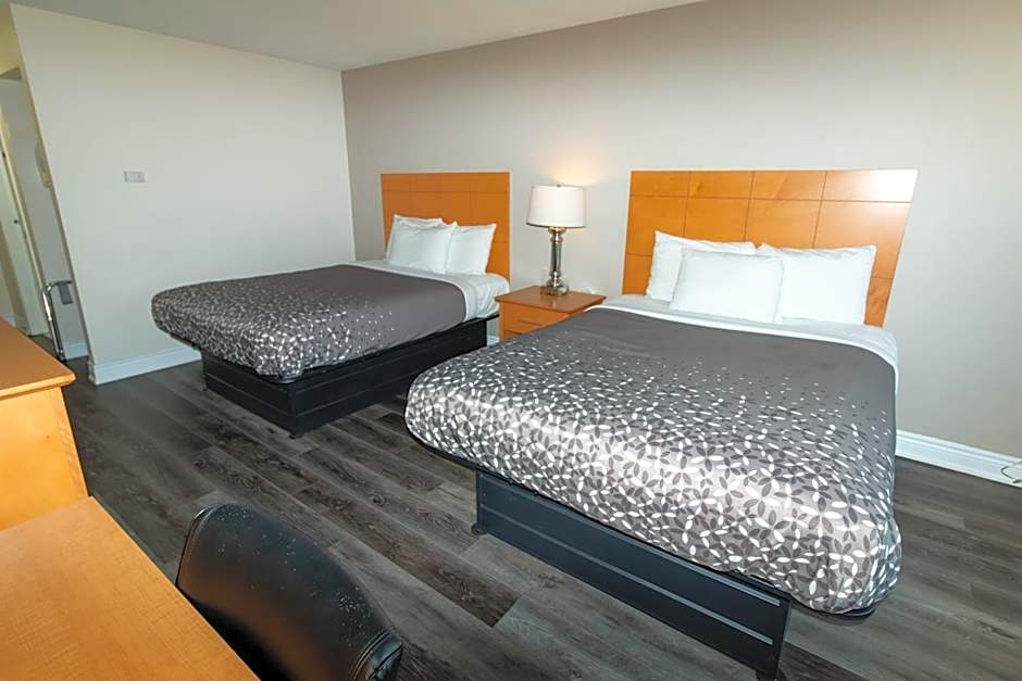 Borden Inn and Suites