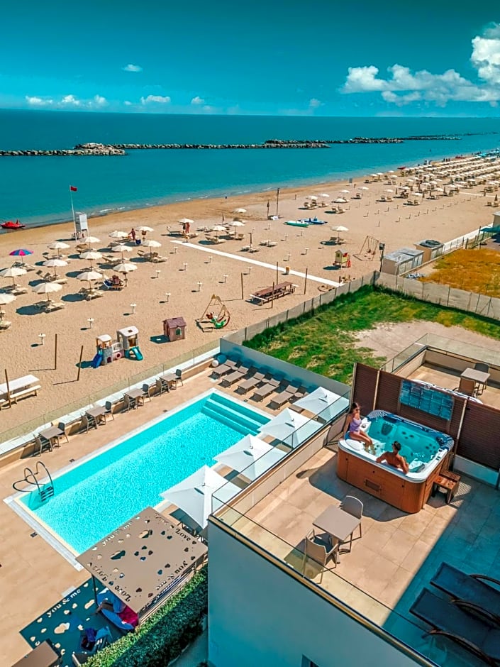 You & Me Beach Hotel