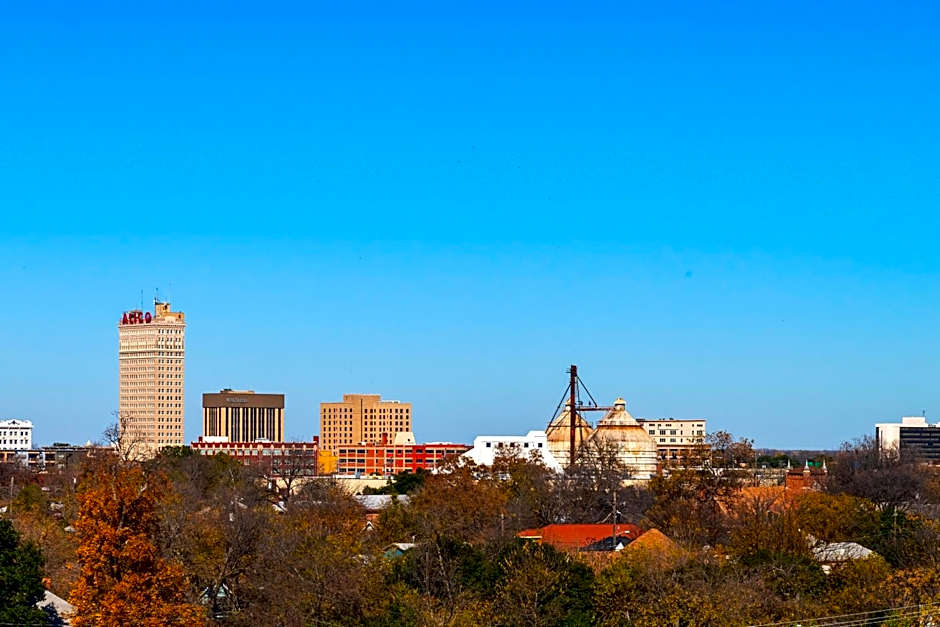 Aloft Waco Downtown