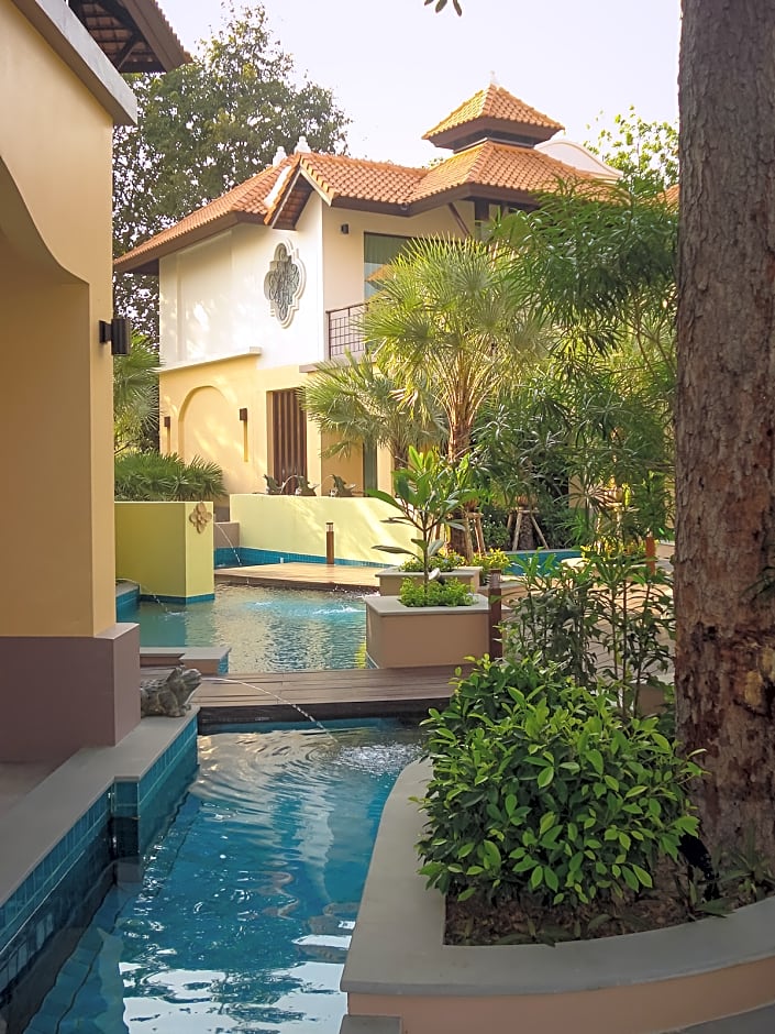 Long Beach Garden Hotel & Spa