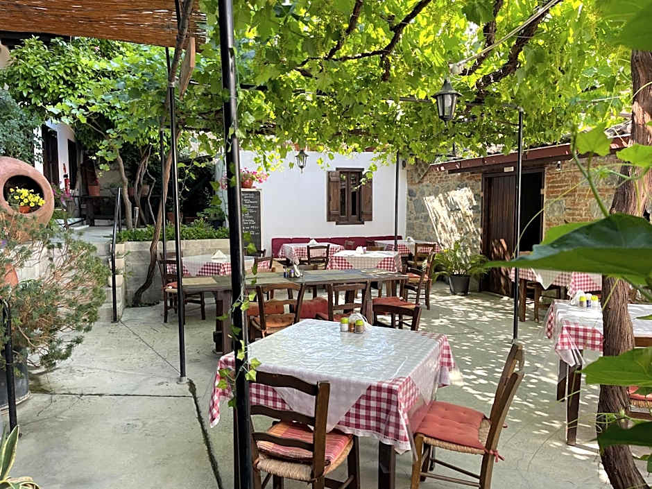 Ambelikos Traditional Agrohotel