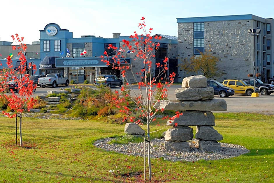 Centre De Congres Et Hotel La Sagueneenne
