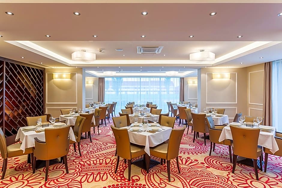 Outlet Hotel Polgár