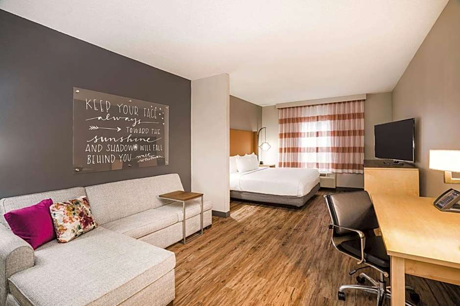 La Quinta Inn & Suites by Wyndham Chattanooga North - Hixson