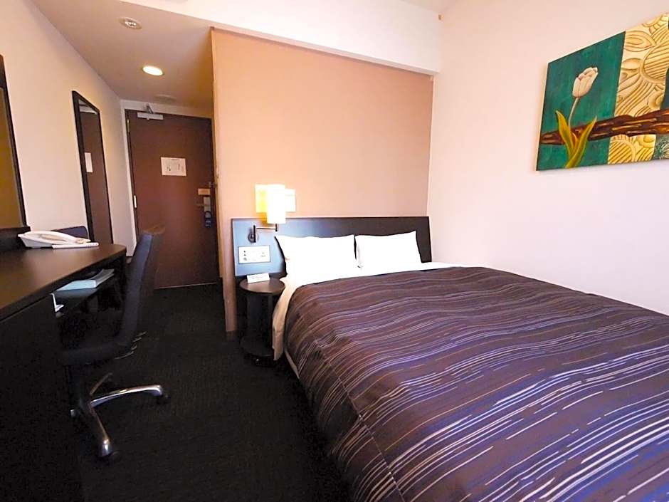 Photo 1 of 11 of Comfort 1 Double Bed
