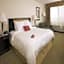 Holiday Inn Express Hotel & Suites Bakersfield Central By IHG