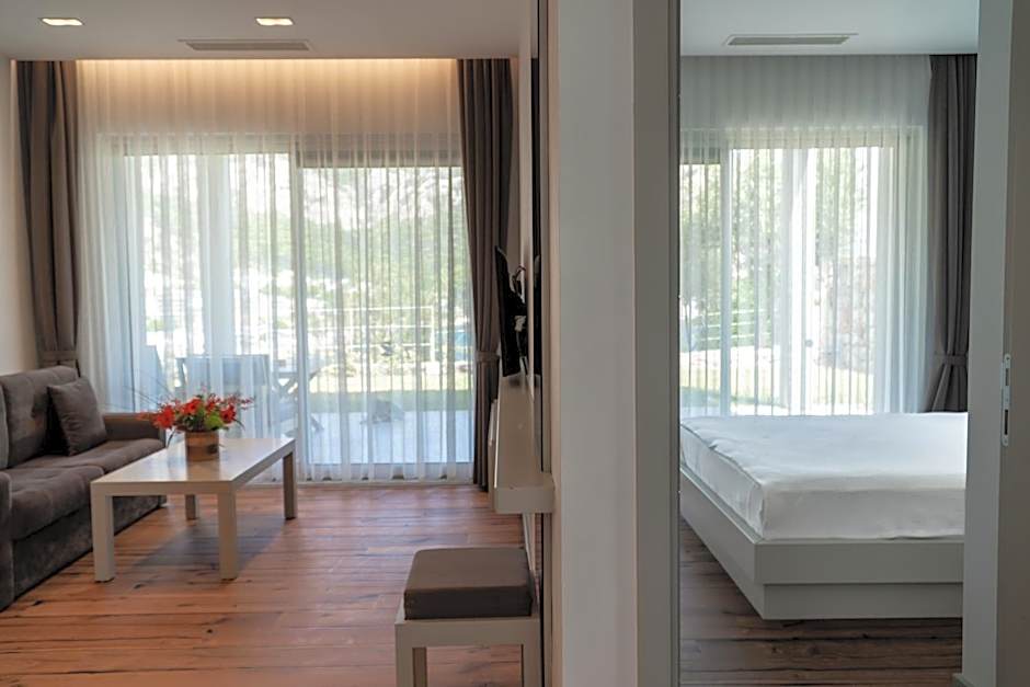 Z-Villas Beach Hotel