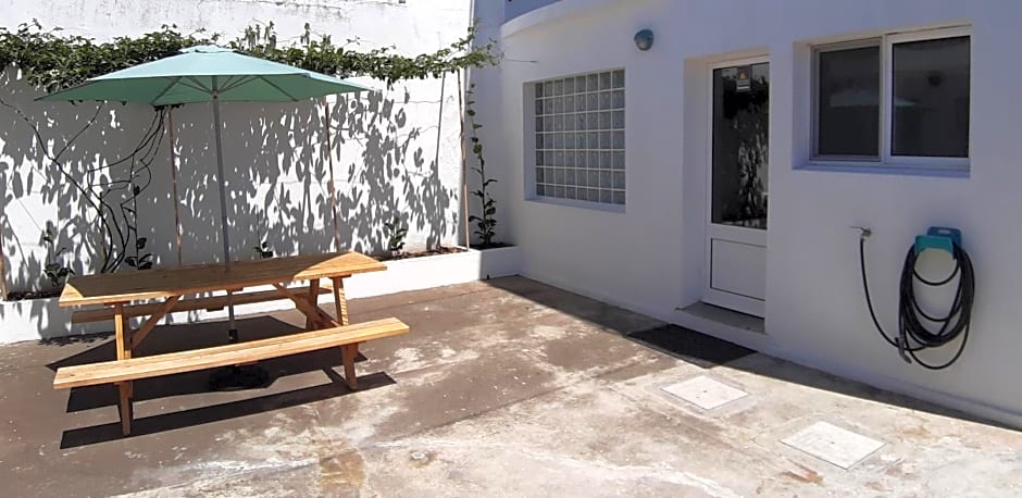 Adamas Bed & Breakfast