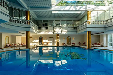 Trianon Palace Versailles, A Waldorf Astoria By Hilton Hotel
