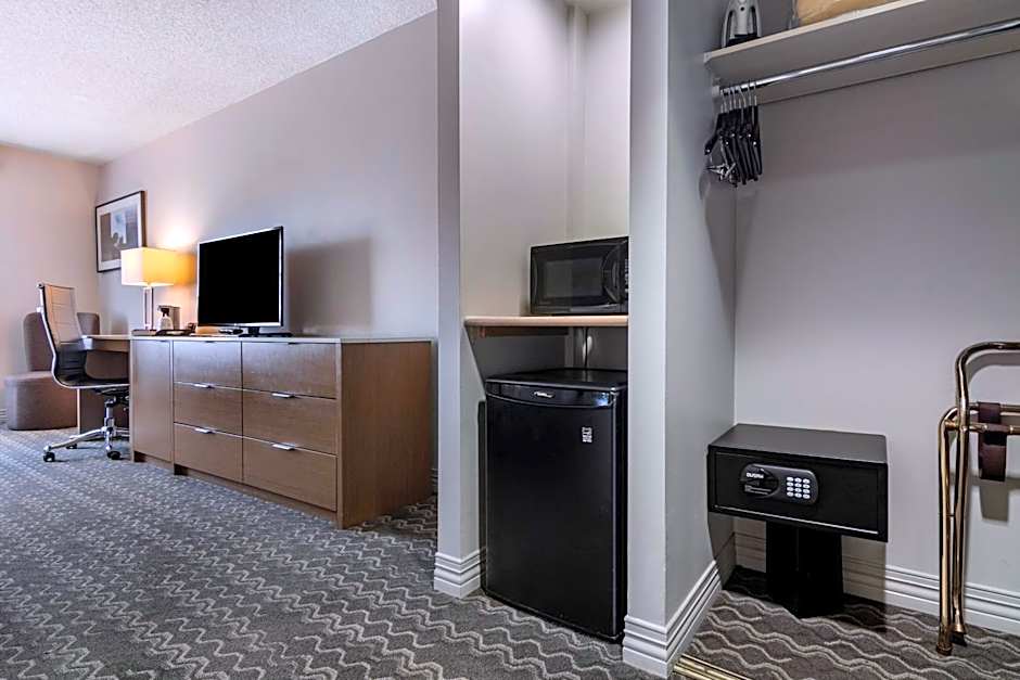 Best Western Plus Vancouver Airport Hotel