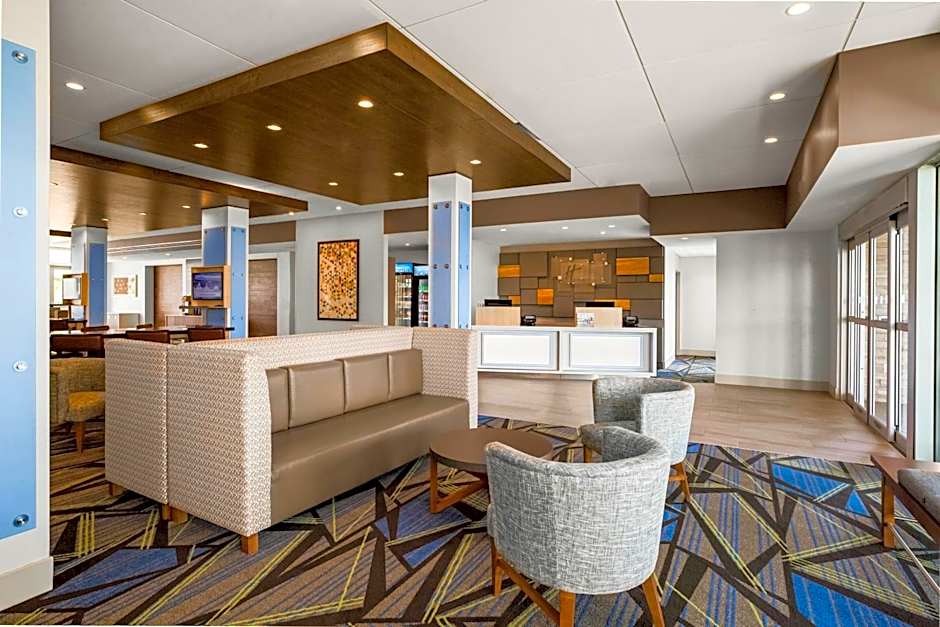 Holiday Inn Express & Suites Sanford- Lake Mary By IHG