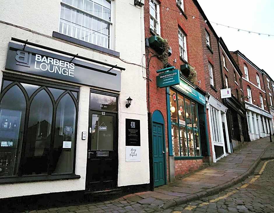 Sleep, Eat, Repeat Bed and Breakfast