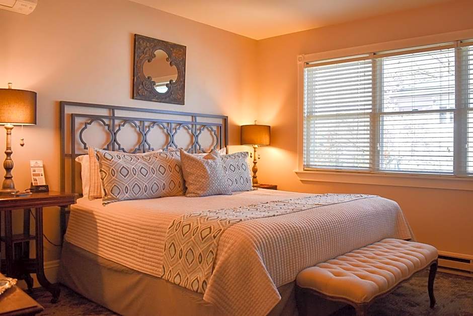 McCall House Boutique Hotel