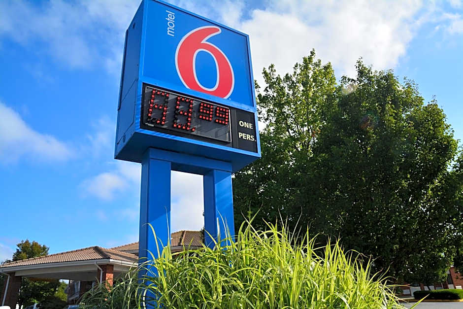 Motel6 Newport, RI