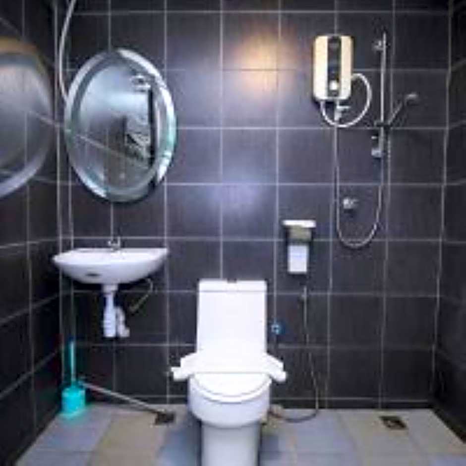 Swing & Pillows @ Beach Street