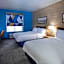 Holiday Inn Express & Suites Henderson By IHG