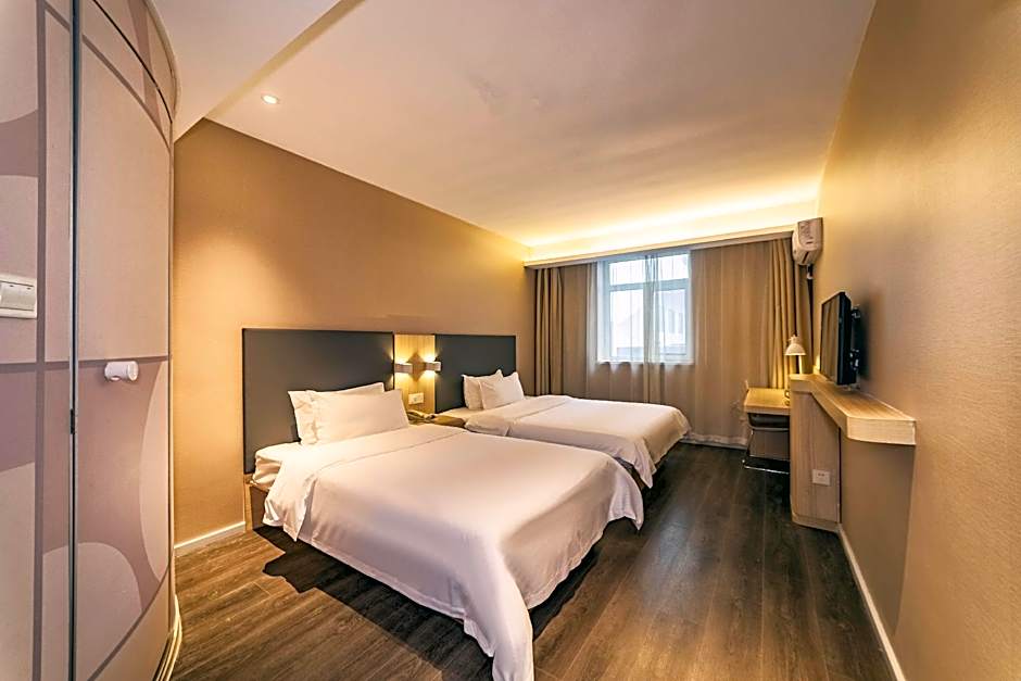 Hanting Hotel Qingdao Zhanqiao Railway Station East Plaza