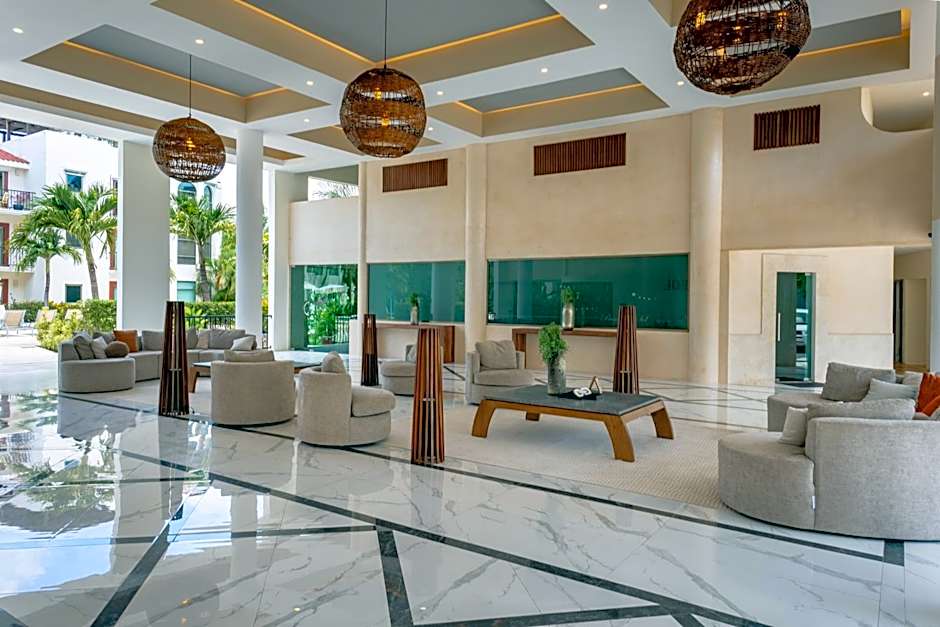 Paseo del Sol Condohotel by Bric