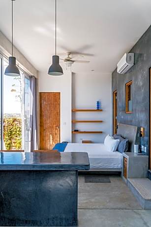 Studio with Sea View