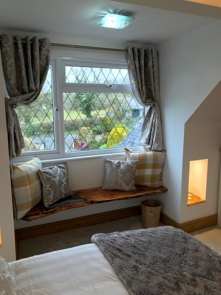 Lon y Traeth Bed & Breakfast