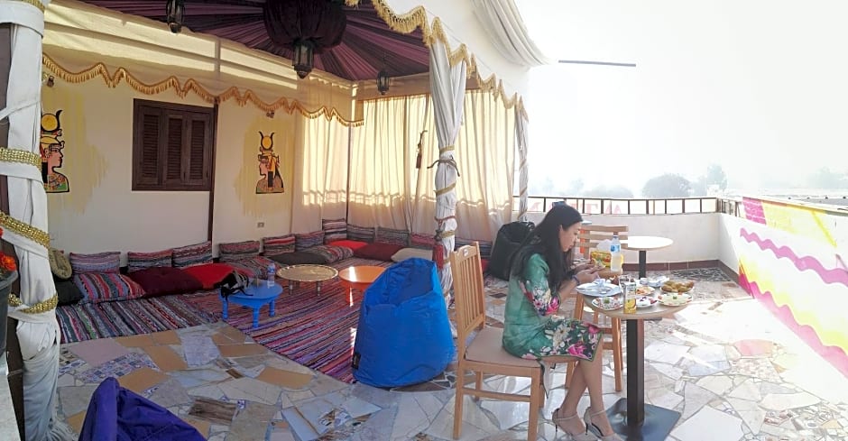 Atlantis Pyramids Inn