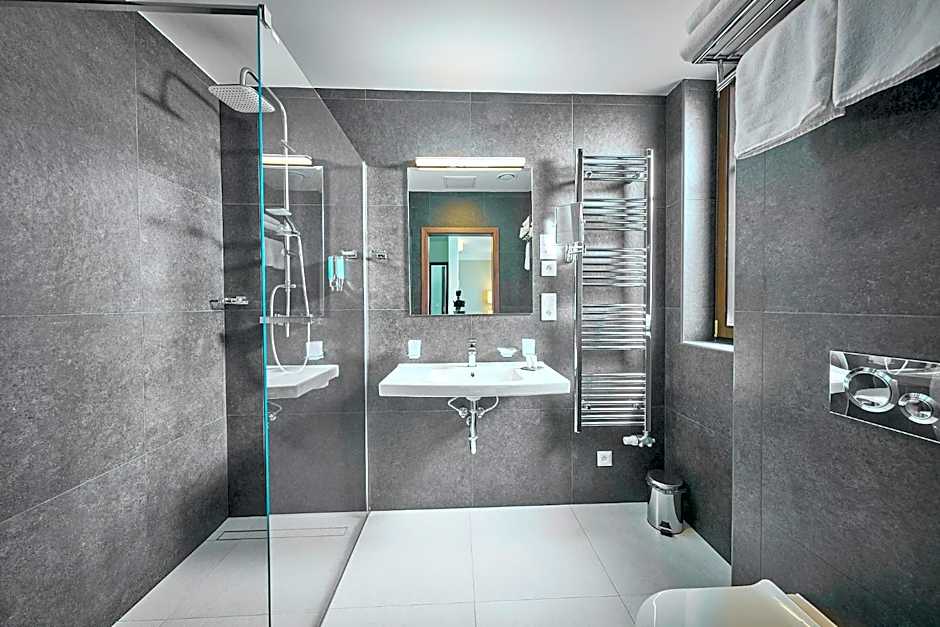 Wellness Hotel Queens