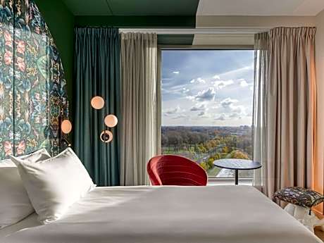 Superior Double Room with Park View
