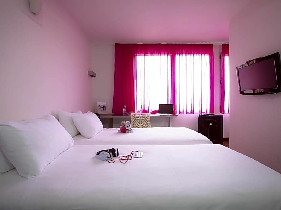 Ibis Styles Bethune Bruay Hotel