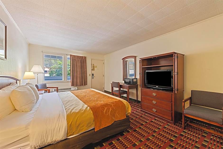 SureStay by Best Western Cherokee on the River