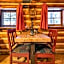 Storm Mountain Lodge & Cabins