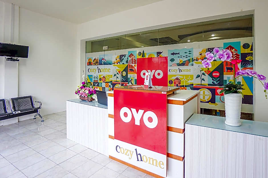 Super OYO 1838 COZY Home