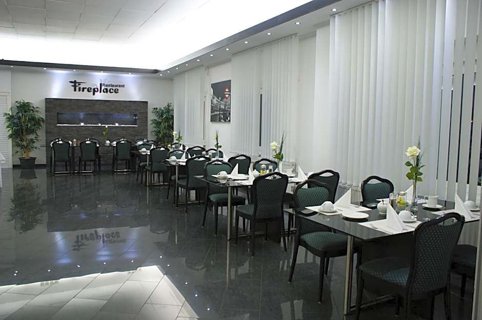 Hotel Rühen, 24 Stunden Check in, Küche, kostenfreie Parkplätze