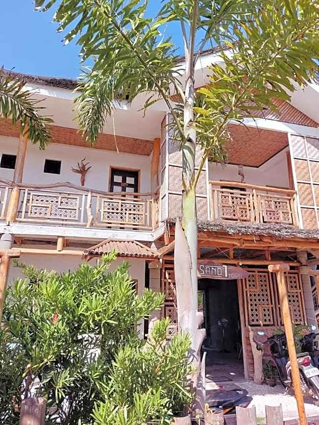 Sand 1 Hostel