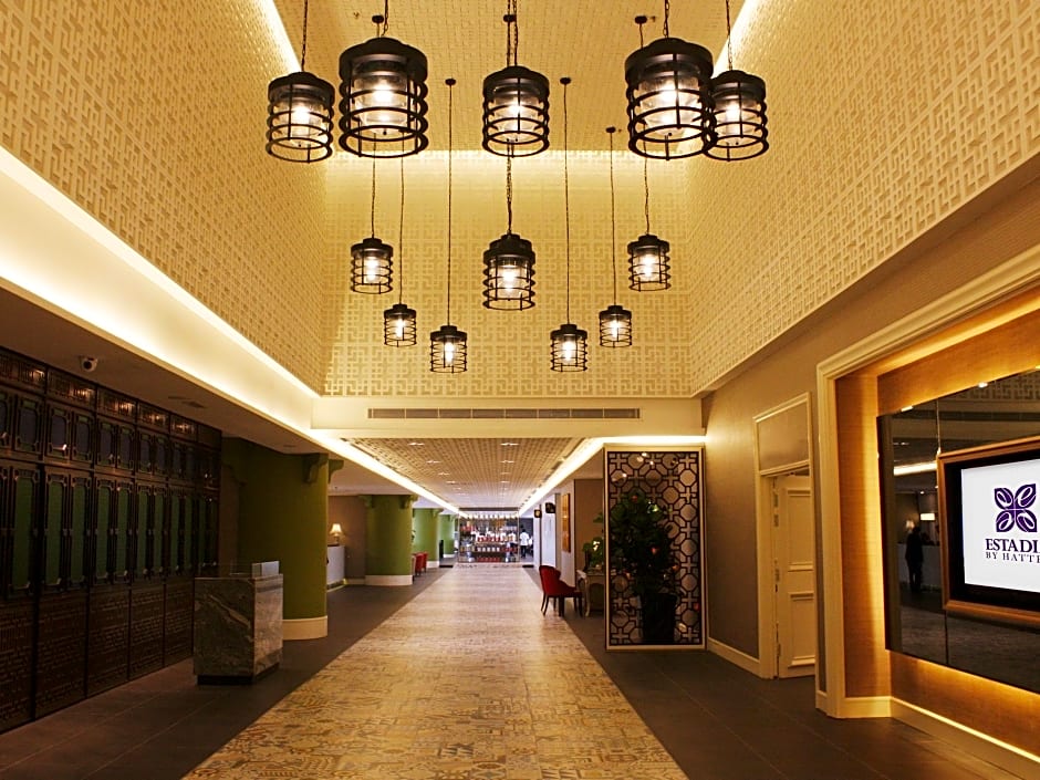 Photo 1 of 50 of Estadia Hotel