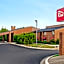 Red Roof Inn & Suites Lexington - Hamburg