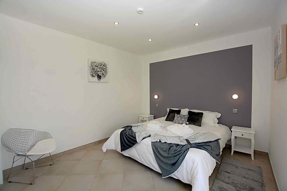 Carvoeiro B&B and SPA