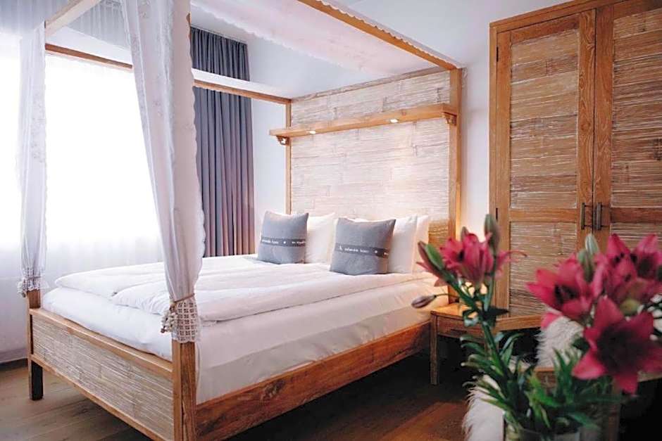 Hotel Eyja