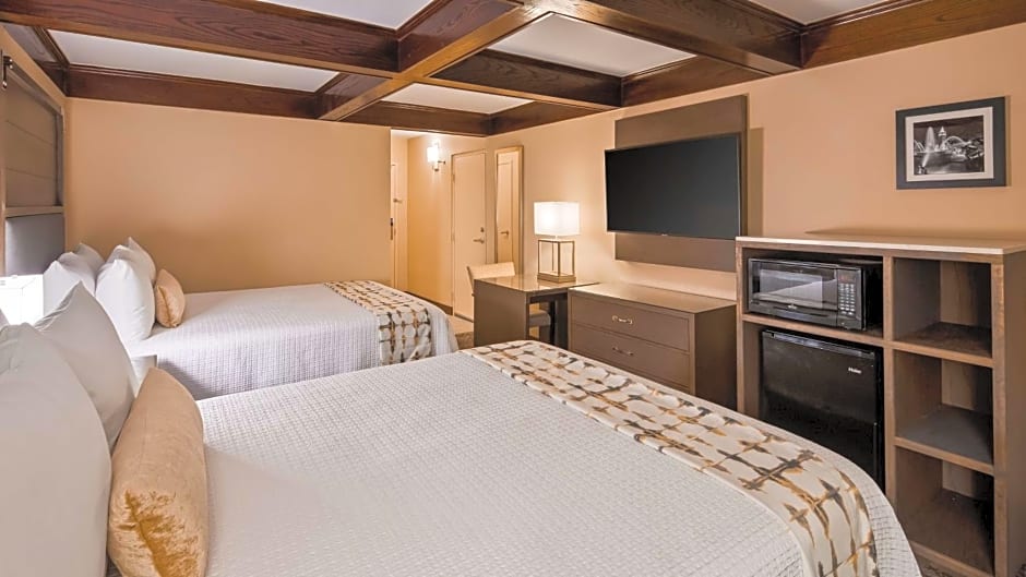 Best Western Premier Kansas City Sports Complex Hotel