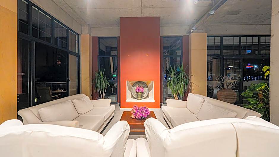 Begonville Hotel
