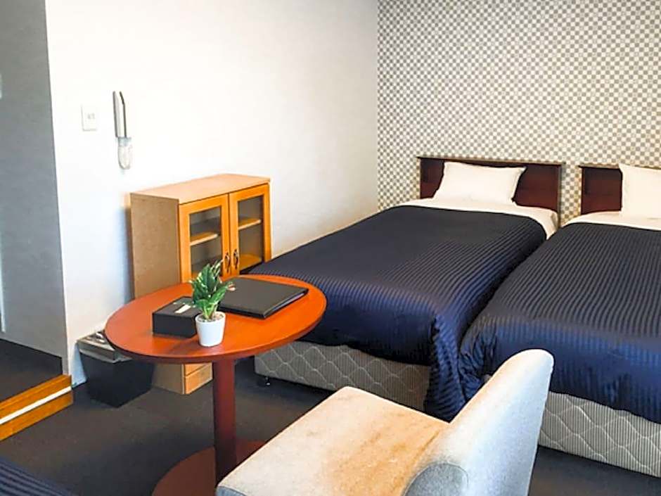 Hotel Livemax BUDGET Fuchu