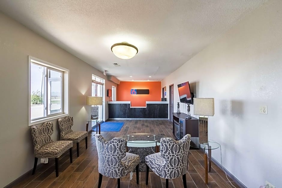 Motel 6-Mattoon, IL