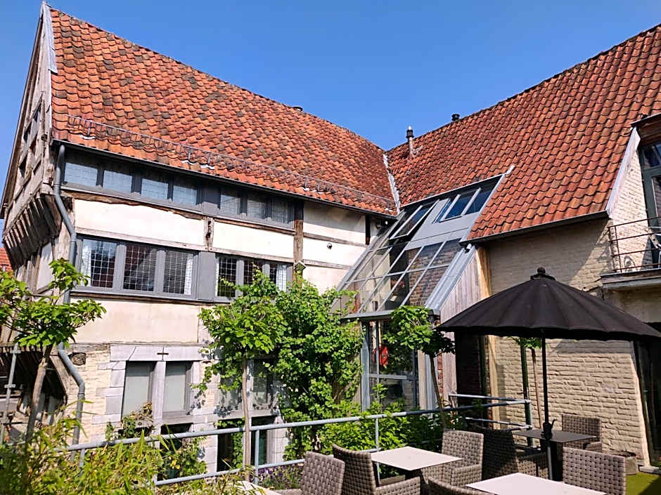 Aparthotel De Beek Anno 1410