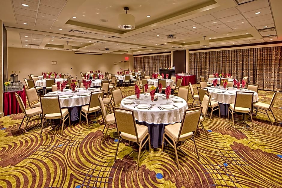 Holiday Inn & Suites Tupelo North By IHG