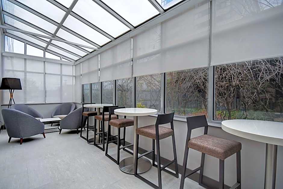 Hampton Inn By Hilton NY-JFK