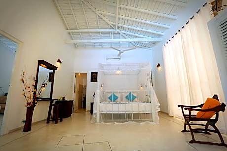 Deluxe Double Room - Free 24 Hours Check in & Check out (Offer valid till 15th Dec 2021)