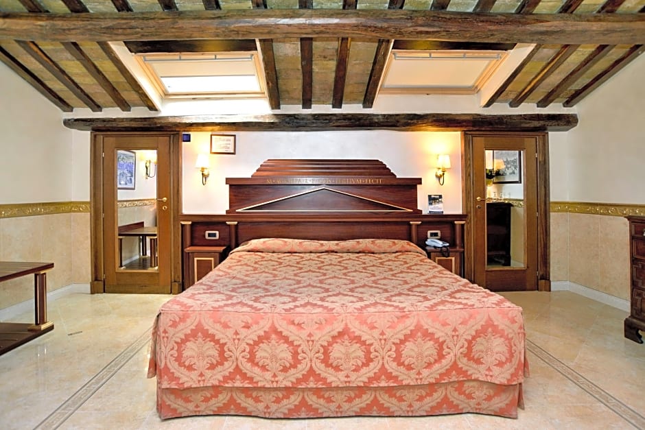 Hotel Pantheon